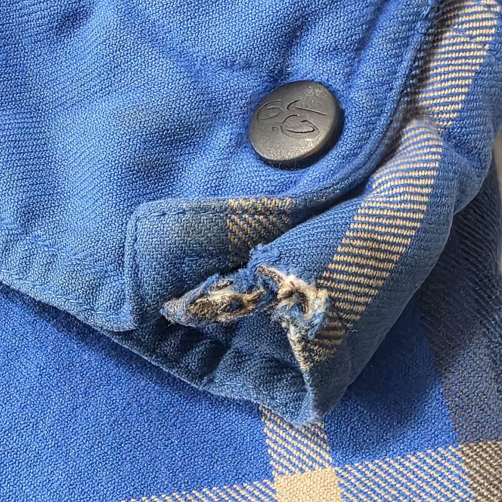 Nike 6.0 Plaid Flannel Shirt Mens Medium Blue Thrashed Grunge Skate - Picture 4 of 12